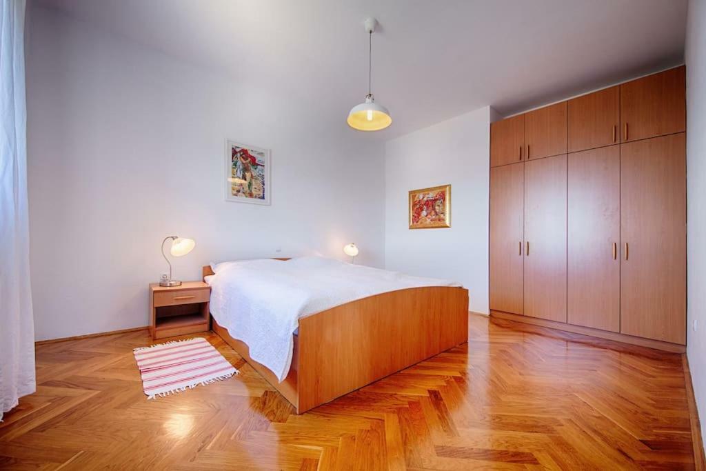 Luceissa Apartman Vis Kültér fotó